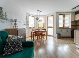 Apartament Strefa Centrum - z prywatnym parkingiem - Space Apart