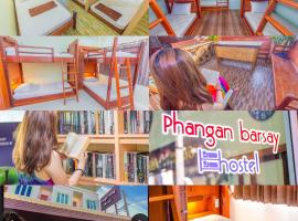 Phangan Barsay Hostel、トンサラのホステル