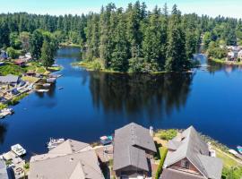 Panoramic lakefront home, Kayak, Fishing, Stargaze, hotel in Olympia