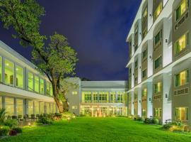 Microtel by Wyndham UP Technohub, hotel din Manila
