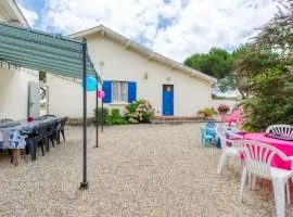 Holiday Home Pontac-Gadet 2 by Interhome