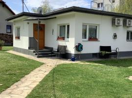 Holiday Home Bungalow Leopoldau by Interhome, vila ve Vídni