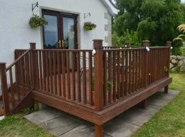 Carrick Cove self contained accomodation with private decking