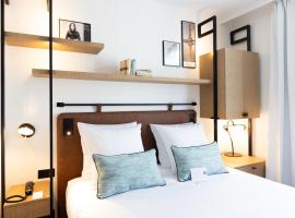 Esteem Tour Eiffel, hotel near Palace of Versailles, Paris