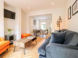 Minster Cottage - Cathedral Quarter with Permit Parking, villa in Lincoln