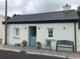 3 Quay Cottage Killala. Luxury Sea-Front Cottage