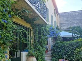 Les Tournesols, bed and breakfast en Mallemort