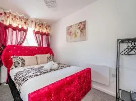 *F2BR* for your most relaxed & Cosy stay + Free Parking & WiFi