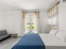 Nikolas Apartments Stoupa: Lévktron şehrinde bir otel