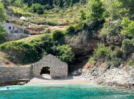 Beach Alone, hotell i Brusje