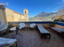 View Terrace Historic Center. Wonderful Apartment, hotel in Termini Imerese