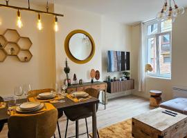 Les Appartements de la Nef d'Or, hotel com estacionamento em Saint-Quentin