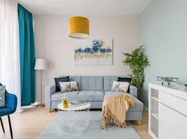 Waterfront Luxury Residence - Paid Parking Option