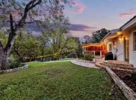 Luxury Lakefront Oasis with Boat Dock-Firepit
