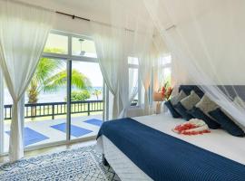 Ivy's Cove Beach Side Condo - Luxury Villa, feriebolig i Whitehouse