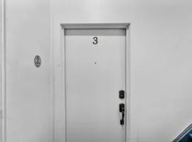 Brand New on the Streetcar line