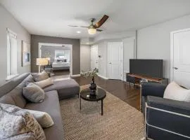 Comfortable 2BR Condo near City Center