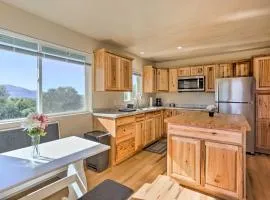 Oakhurst Duplex about 13 Mi to Yosemite National Park!
