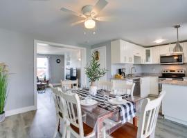 Brigantine Home with Outdoor Dining, Near Beaches!, rental pantai di Brigantine