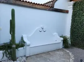 Hermosa Hacienda Las Heliconias