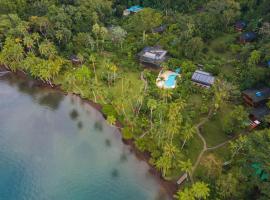 Playa Cativo Lodge, hotel amb aparcament a Esquinas