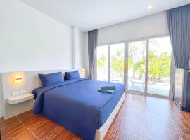 88 House Patong, bed and breakfast en Patong Beach