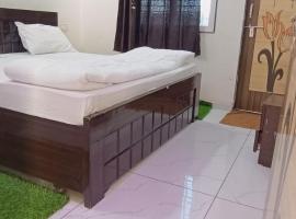PATEL HOME STAY, vila v destinaci Garudeshwar
