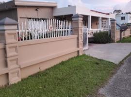 Heidy House, cottage in Arecibo