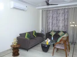 Fortune Home Service Apartment 3Bhk,B-57 Sarita Vihar