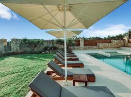 Entheon Olive Villas - Poolside Retreats, hotel en Marathopolis