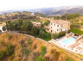 La Foresteria di Serracavallo, hotel v destinaci Bisignano