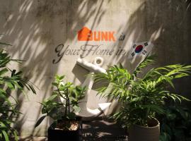 Bunk Guesthouse Hongdae, hotel en Seúl
