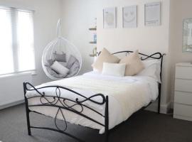 Spacious 1 bedroom apartment – obiekty na wynajem sezonowy w mieście Leicester