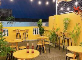 Saigon Authentic Hostel - Cozy Rooftop, Family Cooking Experience, FREE Walking Tour, Vietnamese Breakfast & Gym, hostel Hồ Chí Minhis