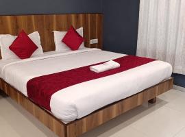 Hotel Shree MahaLaxmi inn-Couple Friendly: Kolhapur, Kolhapur Havaalanı - KLH yakınında bir otel
