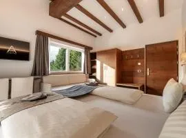 Arya Alpine Lodge