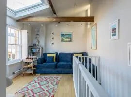 The Coach House - Unique split level property