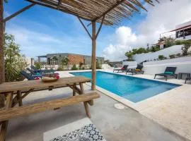 Tiara Apartment - panoramic view with beautiful pool
