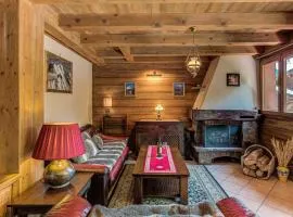 Chalet Blackbushe – Traditional Chalet - Alpes Travel – Sleeps 4-6