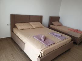 Rooms by George, vacation rental in Dhërmi