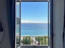 놀리에 위치한 호텔 Hotel Miramare