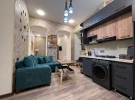 Etnic apartment near Maiden tower center of Baku