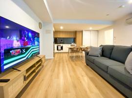 Stunning 2BR Apt @ Adelaide CBD with Pool-Gym-BBQ, apartment in Adelaide