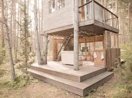 A cozy treehouse for two