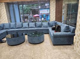 Hotel Blue Lemon, hotel in Deoghar