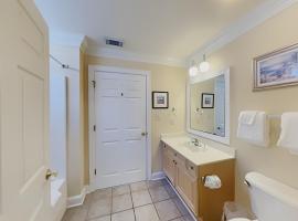 Seaside Haven at Greenhaven 4BR Pool Beach Golf, hotel in Pawleys Island