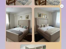Zoe Homes Oak Villa Apartment 1 and 2 Bedroom 201, feriebolig i Kericho