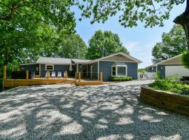 Large, private home mins to Silver Dollar City!, majake sihtkohas Branson West