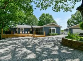 Large, private home mins to Silver Dollar City!