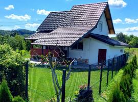 Sunny Funny House, seoska kuća u Čačku